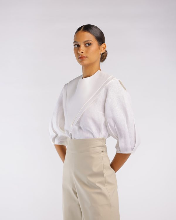 Blusa mangas abullonadas + Babero triangular
